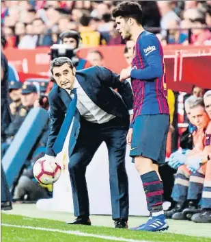  ?? RAÚL CARO / EFE ?? Valverde va fer entrar Aleñá quan faltaven 15 minuts per al final