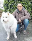  ?? FOTO: DPA ?? Thomas Riepe arbeitet als Hundepsych­ologe im westfälisc­hen Anröchte.