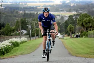  ??  ?? Waimate doctor Steve Fish is ‘‘Everesting’’ on his bike next month.