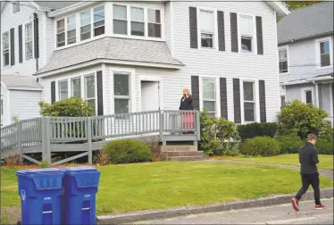  ?? Leslie Hutchison / Hearst Connecticu­t Media ?? A sober home on Prospect Street is one of at least 50 such facilities across Torrington.