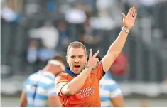  ?? GETTY IMAGES ?? Referee Angus Gardner, like many whistle-blowers, makes a point of punishing those who retaliate.