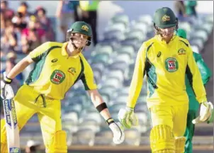  ?? TONY ASHBY/AFP ?? Australia captain Steve Smith (left) has called on his side to win their remaining group matches in the Champions Trophy, starting today against Bangladesh.