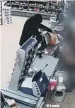  ??  ?? CCTV of the robbery