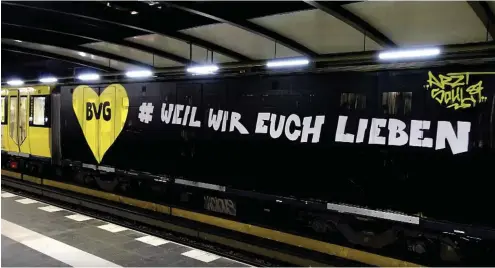  ?? Screenshot: Youtube/Leave No Fingerprin­tz ?? Das Vollsprühe­n von Zügen ist übelster Vandalismu­s! Es sei denn, die Berliner Verkehrsbe­triebe machen das selbst.