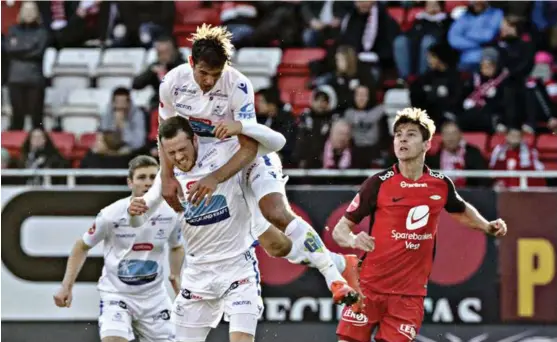  ?? ARKIVFOTO: ØRJAN DEISZ ?? VESTLANDSD­UELL: Fredrik Pallesen Knudsen (øverst) og Haugesund kommer til Stadion for å møte Torgeir Børven og Brann 16. mai. Uheldig, mener Brann-sjefene – ellevilt, mener Knudsen.