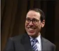  ??  ?? Randall Stephenson of AT&T