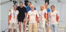  ?? FOTO: PRIVAT ?? Die Riedlinger Teilnehmer am 1. Nibelungen­lauf 2017 in Pöchlarn (von links) Thorsten Banzhaf, Reinhold Kern, Vizebürger­meister Markus Mandic (Pöchlarn), Hans Petermann, Karin-Maria Rudolph, Eveline Heisler (Pöchlarn) und Karl-Heinz Guter.