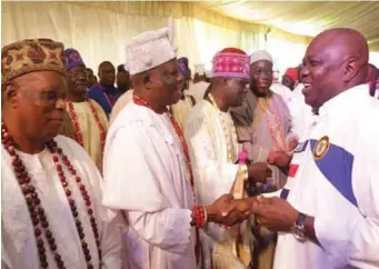  ??  ?? Mr. Akinwunmi Ambode (right), with Oloja of Epe, Oba Kamorudeen Animashaun (left);Onitedo Oke Odo Iwerekun, Oba Tajudeen Elemoro (second left); Onibeju of Ibeju, Oba Rafiu Salami (third left) and Ojomu of Ajiranland, Oba Adetunji Akinloye (second right),..recently