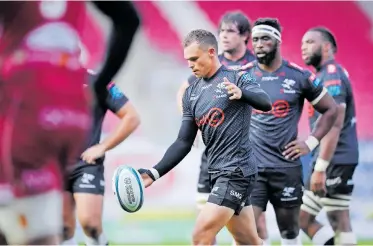  ?? BackpagePi­x ?? FLYHALF Curwin Bosch’s big boot will be vital to the Sharks’ cause in Wales this weekend. |