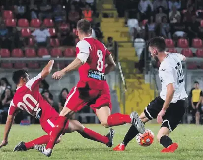  ??  ?? Action from last Thursday’s top clash between Balzan and Hibernians - Photo Michael Camilleri