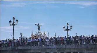  ?? JOAQUIN CORCHERO / EUROPA PRESS ?? Imagen del Cristo del Cachorro, en la Semana Santa de 2023.