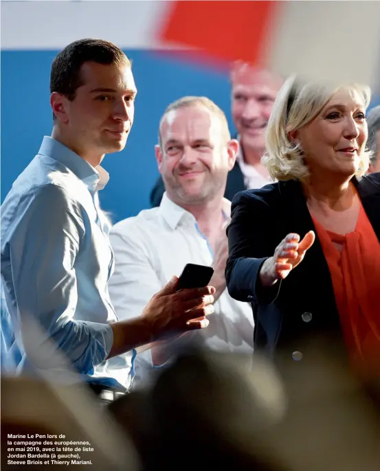  ??  ?? Marine Le Pen lors de la campagne des européenne­s, en mai 2019, avec la tête de liste Jordan Bardella (à gauche), Steeve Briois et Thierry Mariani.