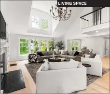  ?? ?? LIVING SPACE