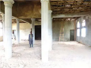  ??  ?? The interior of the mosque