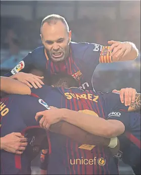  ?? FOTO: GETTY ?? Andrés Iniesta, celebrando esta temporada uno de las goles del Barça