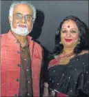  ??  ?? Sachidanan­d Joshi and Pratibha Prahlad