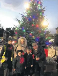  ??  ?? Tree-mendous From left, Lucille Macnab, Caroline Kinloch, Jena Macnab, Cameron Miller and Russell Clearie