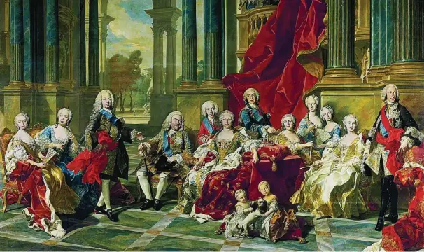  ?? ?? Así retrató Louis Michel van Loo a «La familia de Felipe V», el primer rey Borbón de España