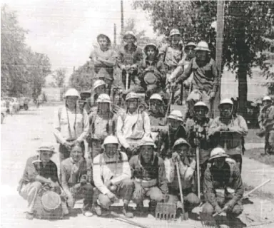  ?? COURTESY BUREAU OF INDIAN AFFAIRS ?? Just two months after battling the Capitan Gap Fire and rescuing a bear cub that would become the face of preventing forest fires, the Taos Pueblo Snowballs participat­e in the St. Santiago Feast Day parade in Taos on July 25, 1950.