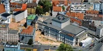  ?? Foto: Ulrich Wagner ?? Das Staatsthea­ter Augsburg ist noch über Jahre eine Großbauste­lle: Möglicherw­eise wird die Sanierung des Großen Hauses erst 2028 abgeschlos­sen sein.