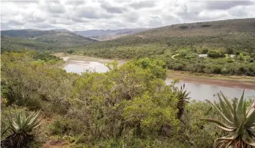  ??  ?? Howieson's Poort Dam on Thursday 5 October. The level was reported at 18% this week.