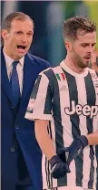  ??  ?? Miralem Pjanic con Max Allegri