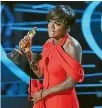  ??  ?? Viola Davis accepts the award for Best Supporting Actress.