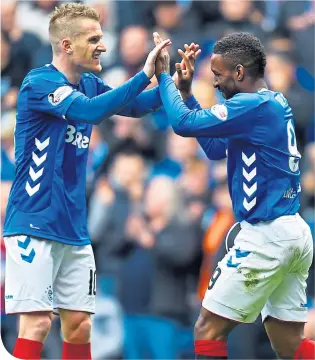  ??  ?? Steven Davis and Jermain Defoe have become important players for Rangers