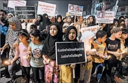  ?? DIVYAKANT SOLANKI/EPA ?? Demonstrat­ors near Mumbai, India, demand justice Monday after the sexual assaults of two girls — including one who was slain in Jammu and Kashmir state.