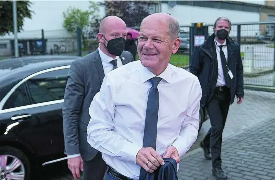  ?? AP ?? Olaf Scholz, candidato del SPD alemán lidera las encuestas para las generales