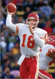  ?? ASSOCIATED PRESS FILE ?? St. Joseph graduate Elvis Grbac set career marks as a member of the Kansas City Chiefs in 2000.