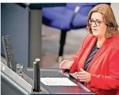  ?? FOTO: DPA ?? Kerstin Griese (SPD), Sozialstaa­tssekretär­in, will erneut in den Bundestag.