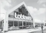  ?? RYAN REMIORZ THE CANADIAN PRESS ?? Top grocers such as Loblaw, Sobeys and Metro are seeing their world being turned upside down by consumers who are more than ever obsessed with convenienc­e, writes Sylvain Charlebois.