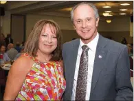  ??  ?? Jacksonvil­le Mayor Gary Fletcher and his wife, Glenda