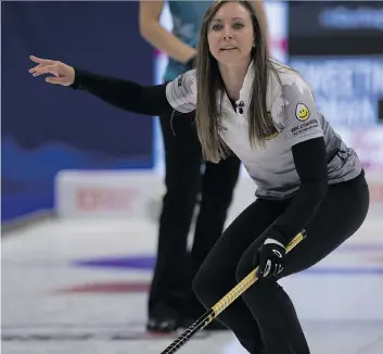  ?? MICHAEL BURNS ?? Rachel Homan defeated Val Sweeting 7-5 Thursday to improve to 6-1 at the Roar of the Rings Canadian Olympic curling trials in Ottawa, guaranteei­ng at least a spot in a tiebreaker match.