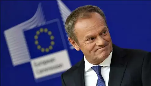  ?? ?? Ministerpr­äsident Donald Tusk hat versproche­n, den gesamten Betrag der Polen zugewiesen­en Konjunktur­mittel freizugebe­n.