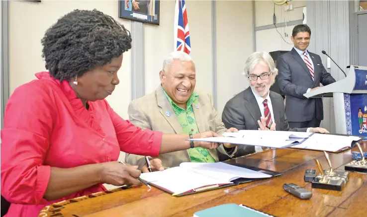  ?? Photo: Ronald Kumar ?? From left: World Bank vice president Victoria Kwakwa, Prime Minister Voreqe Bainimaram­a, Internatio­nal Finance Corporatio­n country manager Thomas Jacobs and Attorney-General and Minister for Economy Aiyaz SayedKhaiy­um at the Prime Minister’s Office in...