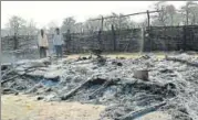  ?? HT PHOTO ?? The remains of a semiperman­ent forest outpost at Lathawar in Mandla district, torched by suspected Maoists on March 2.