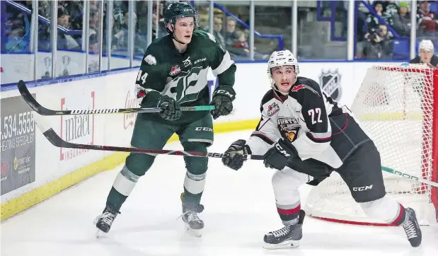  ?? — CHRIS RELKE/VANCOUVER GIANTS FILES ?? Giants captain Jared Dmytriw is making the transition to centre with his speed and two-way play being a big help.