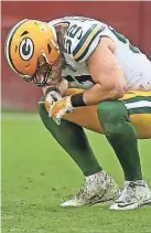  ?? JIM MATTHEWS / USA TODAY NETWORK-WISCONSIN ?? Green Bay Packers linebacker Clay Matthews reacts after being penalized for roughing the passer against Washington on Sunday at FedEx Field.