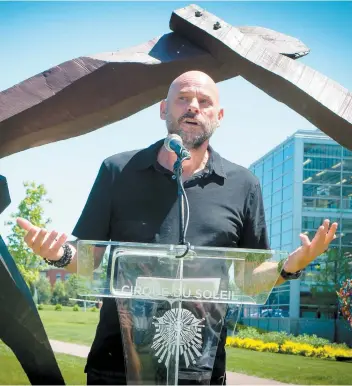  ?? PHOTO D’ARCHIVES, AGENCE QMI ?? Le cofondateu­r du Cirque du Soleil, Guy Laliberté, que l’on voit ici lors d’un événement caritatif en 2017, a vendu ses parts restantes, 10 % des actions, en février 2020.