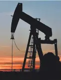  ??  ?? El precio del petróleo superó los 60 dólares la semana anterior.