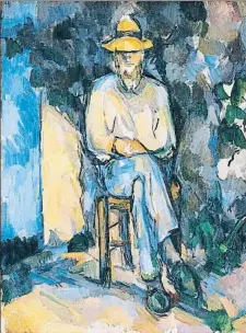  ?? CÉZANNE, PAUL / TATE / TATE IMAGES ?? Casi en familia. Ala izquierda la señora Cézanne cosiendo (1877), óleo sobre tela 59,5×49,5 cm. Arriba, el jardinero Vallier (hacia 1906), óleo sobre tela, 65,4×54,9 cm. Abajo, retrato del hijo del artista (1881-1882), óleo sobre tela, 38×38 cm.
