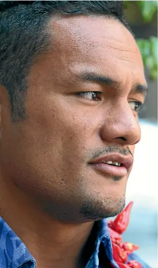  ?? IAIN MCGREGOR/STUFF ?? Former Samoa midfielder Eliota Fuimaono-Sapolu fronts an IRB hearing in 2011.