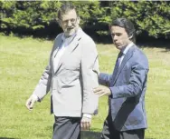  ?? EFE / JUAN CARLOS HIDALGO ?? Rajoy y Aznar, ayer, en Guadarrama.