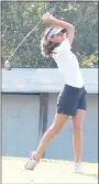  ?? Graham Thomas/Herald-Leader ?? Siloam Springs senior Halle Hevener tees off during a golf match last season.