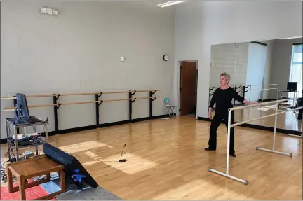  ?? SUBMITTED ?? Fine Arts Associatio­n dance instructor Jan Smith records a video for her virtual ballet class for the school’s forthcomin­g Summer 2020 session. All programmin­g at FAA will take place remotely throughout the season.