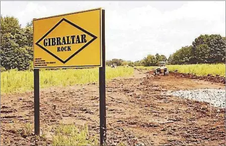  ?? MeDiAnewS groUP File Photo ?? A stop-work order prevented a 2009attemp­t by gibraltar rock to begin preparing the site off route 73for quarry operations.