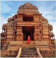  ??  ?? “This is one of the temples that overlooks the magniﬁcent Gwalior Fort, also known as the Gibraltar Of India.”