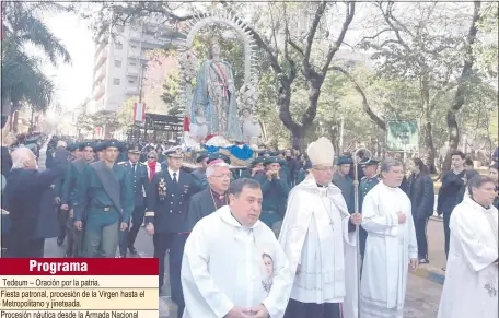  ??  ?? Procesión de la Virgen de la Asunción hacia su Oratorio ubicado en Palma y Chile.